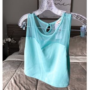 NEVER WORN — zenana outfitters cropped mesh tank